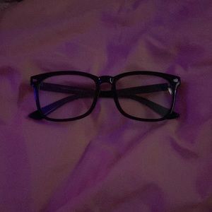 blue light glasses